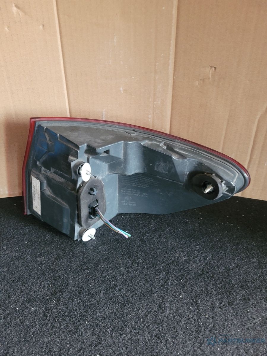 Stop aripa stanga BMW seria 5 F11 LCI 7370345