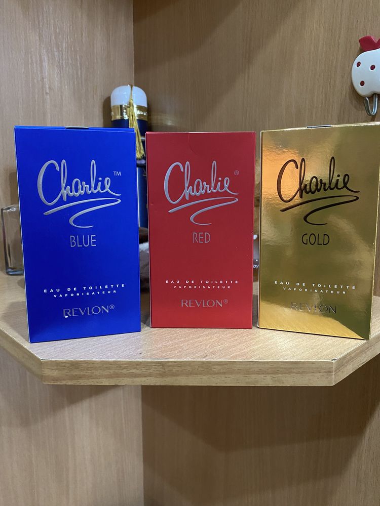Винтаж, духи,парфюм,REVLON Charlie gold,blue, red,!