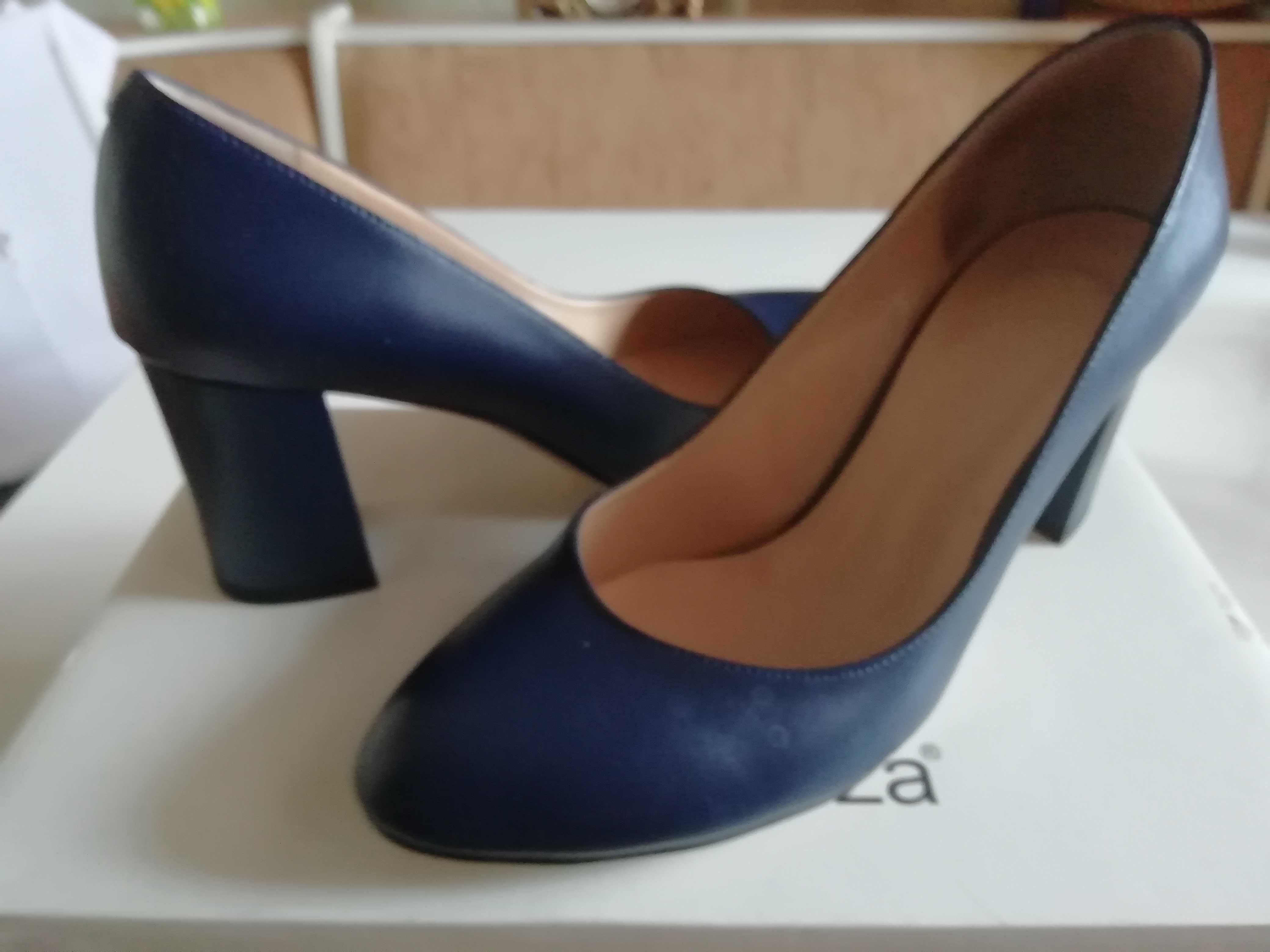Туфли женские, производства Турции