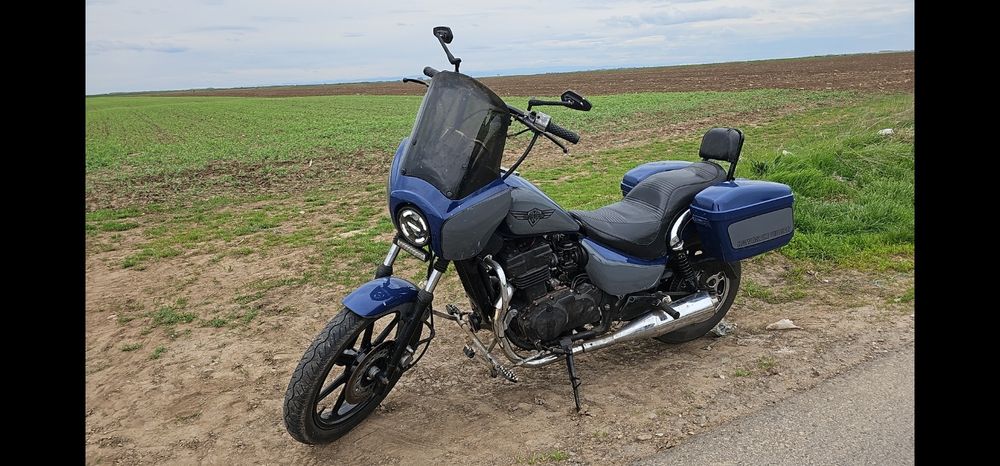 Kawasaki Vulcan 500 ( EN500 )