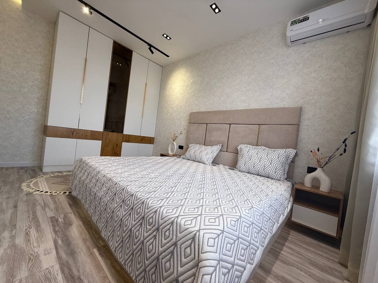 Продается 4х ком квартира, ЖК Mashxadi Residence, ор-р: Пенная, 100 м²