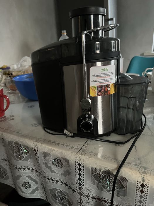 Соковыжималка б/у