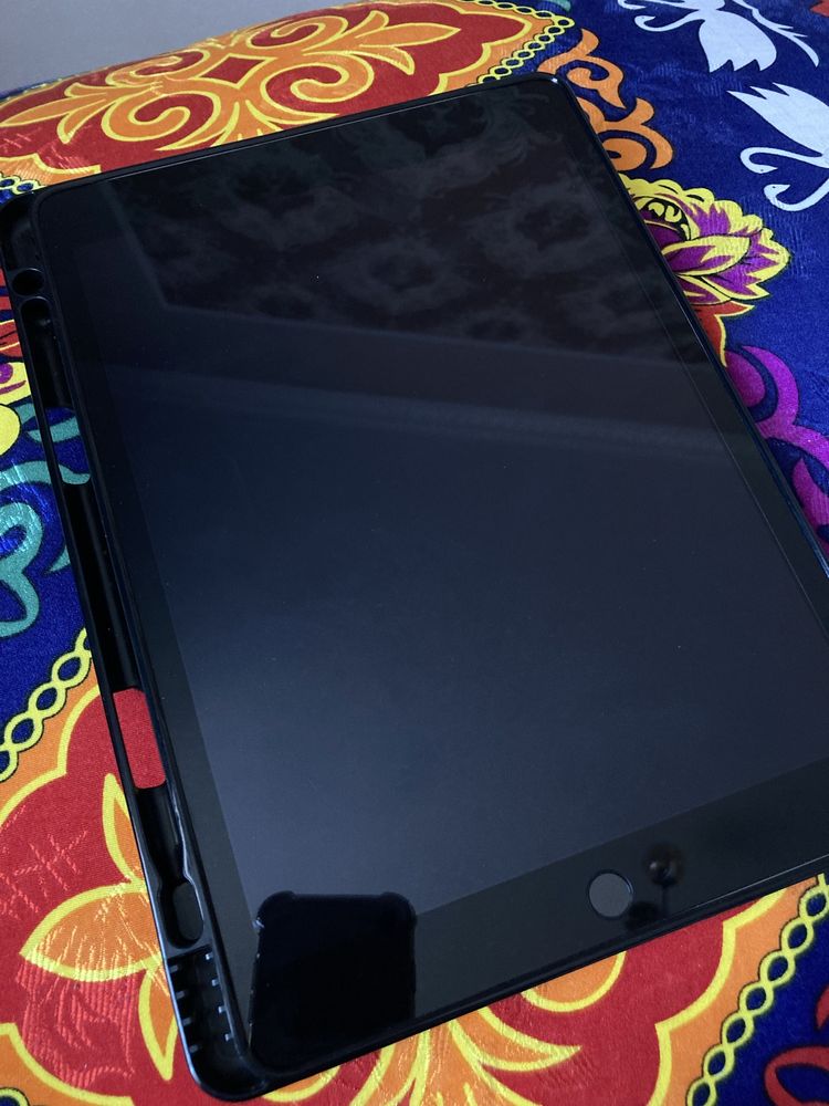Срочно продается Ipad 9