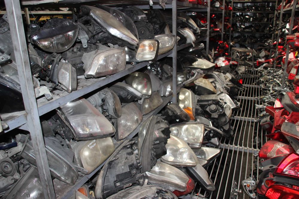 фар / фарове втора употреба за автомобили