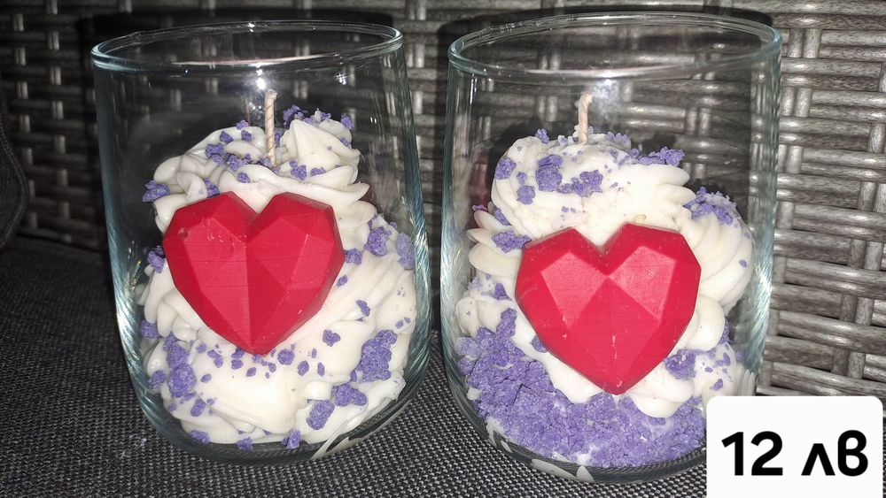 Ръчно изработени свещи от чист восък