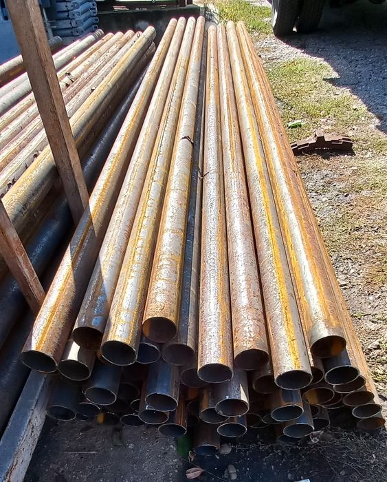 Черни тръби ф 60, 3 метра дължина.