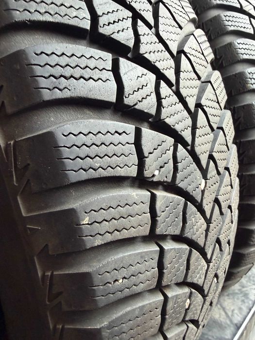 Bridgestone 195/65R15- Stare foarte buna, livrare rapida, garantie!