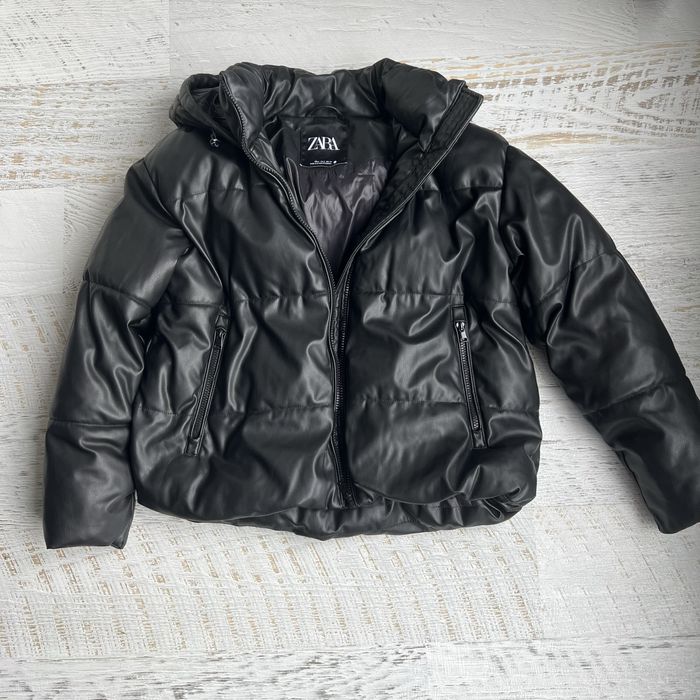 Зимно яке Zara черно