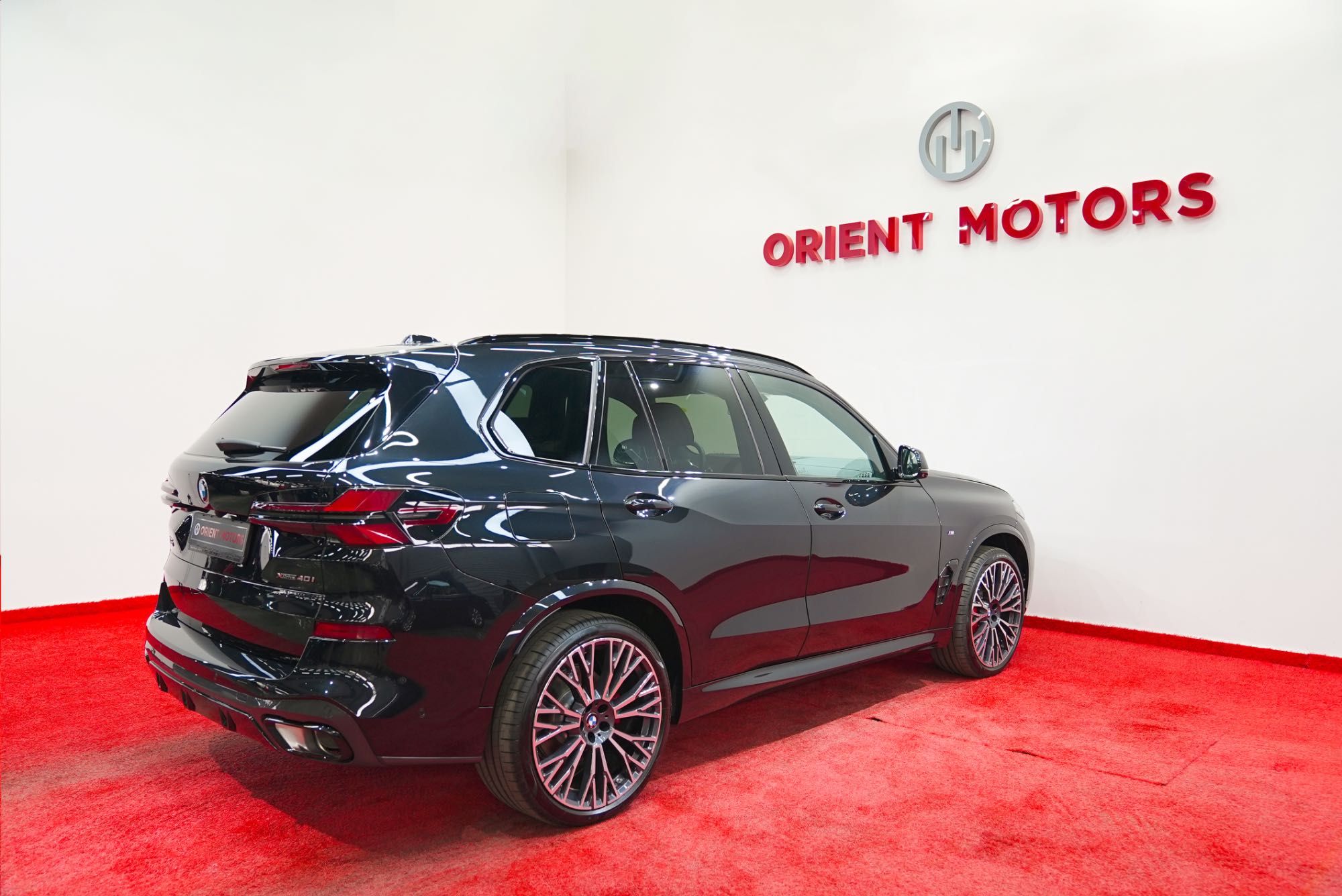 Новый Bmw X5 xDrive40i Facelift 2025