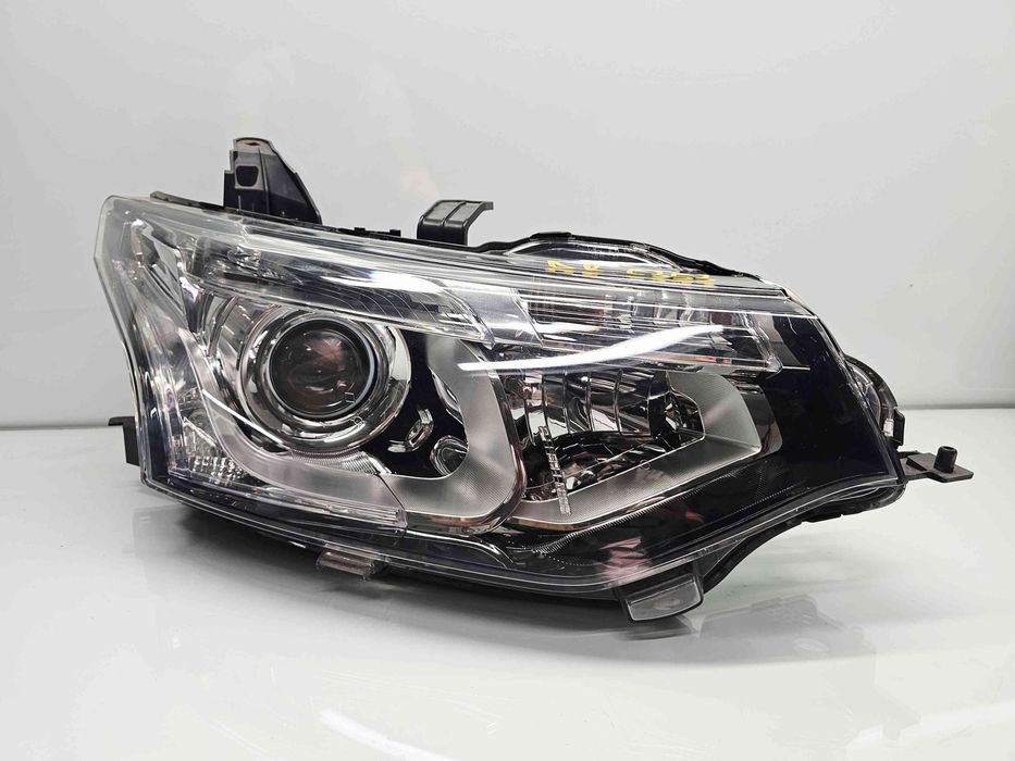 Far dreapta MITSUBISHI Outlander III [Fabr 2012-2014] 8301C2-06
