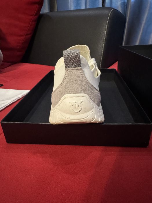 Pinko в отлично състояние