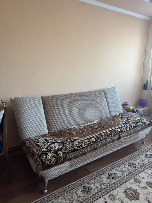 Диван книжка  отличного качества