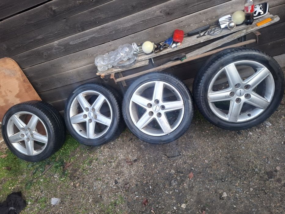 Vand set 4 jante R 17 vw passat b6 cu anvelope 235 45 17 hankook iarna