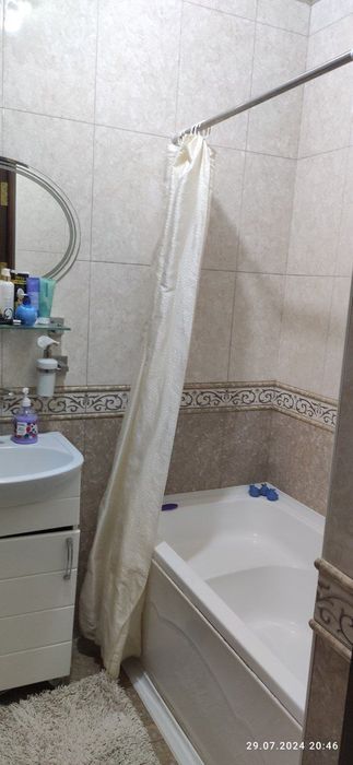 Аренда. Чинабад. Дом, 3-комн,
М. Шахристан
Семейным либо девушкам