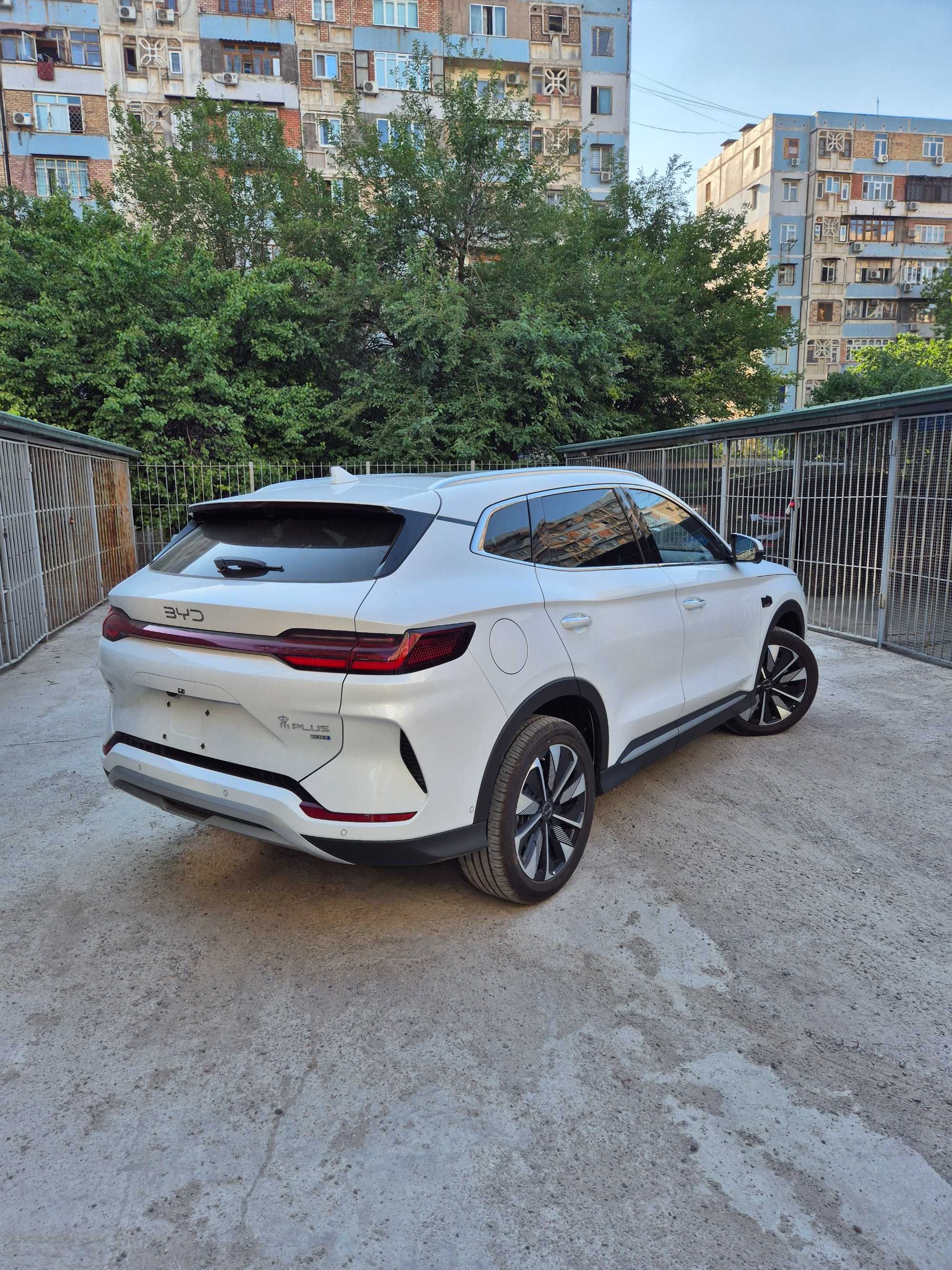 BYD SONG PLUS Champion Smart Drive 605 км Нотариус