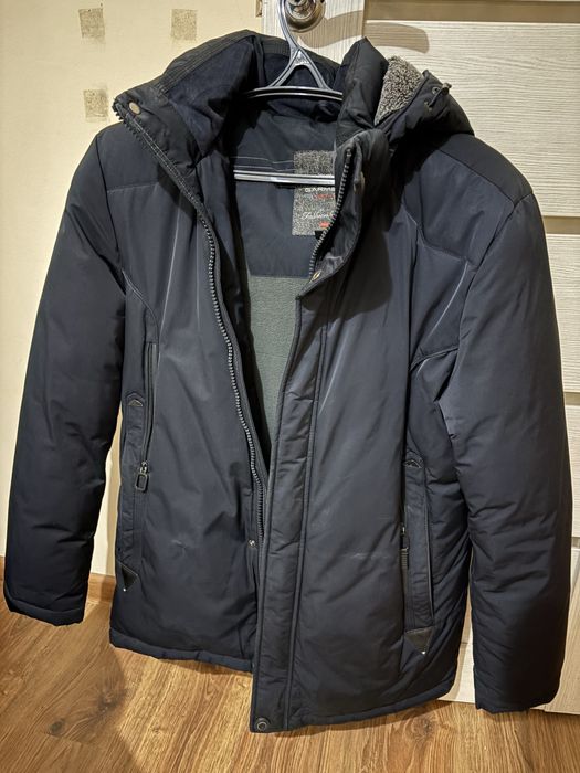 Куртка весенняя, зимняя бу