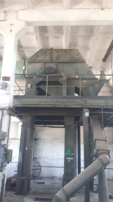 Нория 350 тонн есть на 100, 175