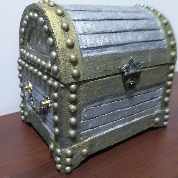 Сундучок пиратский для сокровищ