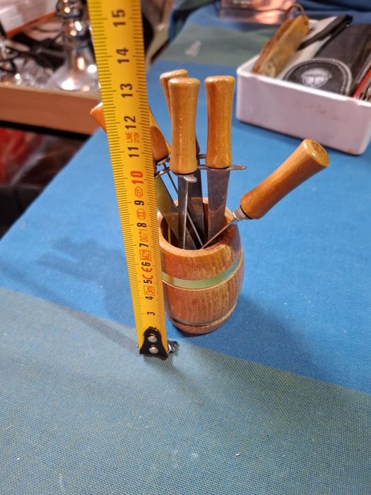 Малки ножки в малка бъчва