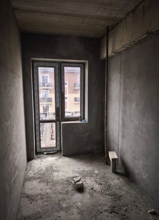 Уй сотилади новостройка қахрамон