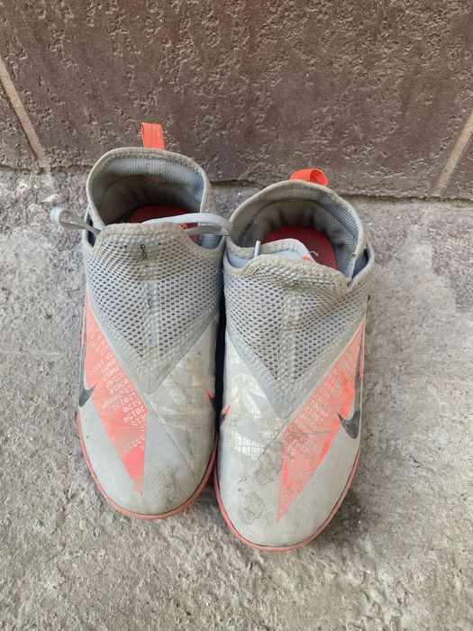 Сороконожка бутсы для футбола