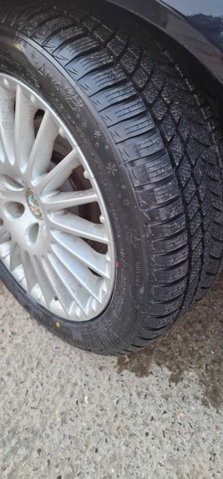 Vând Alfa Romeo 159