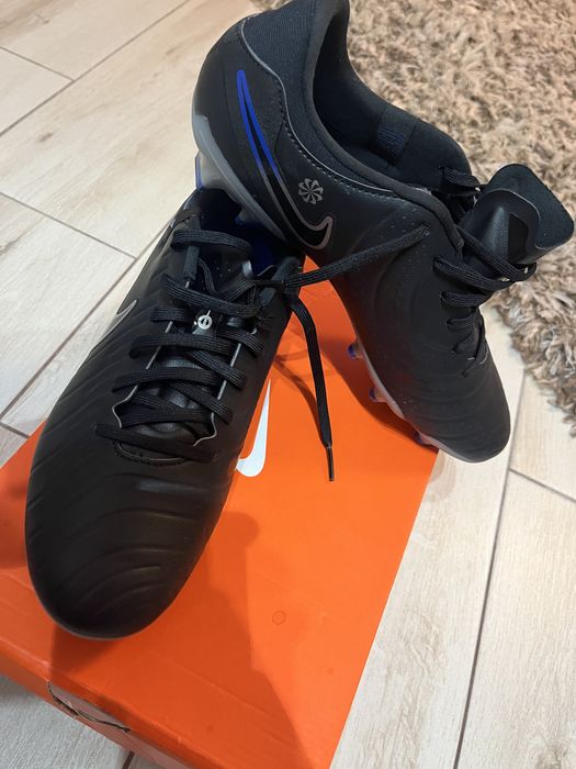 Nike legend 10 academy