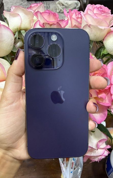 iPhone 14 Pro deep purple