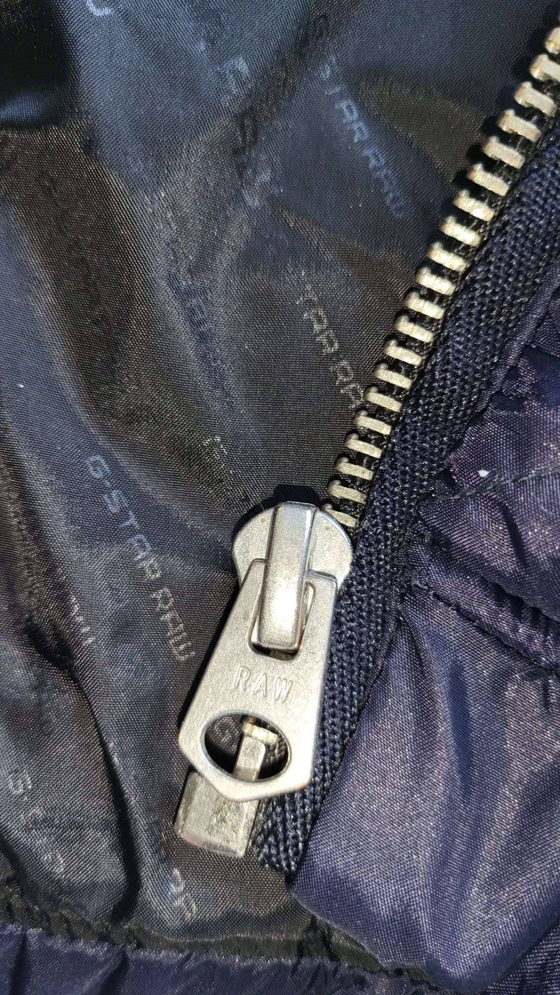 G-star ,size L, тъмно син цвят ново оригинално яке - 200лв