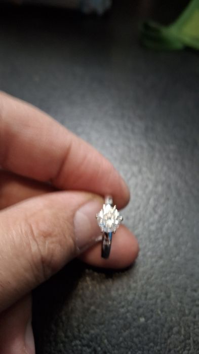 Златен Пръстен 2.24гр - 9 Карата Бяло Злато