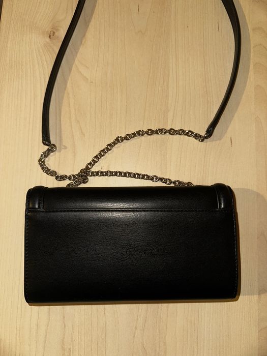 Черна Чанта Armani Exchange