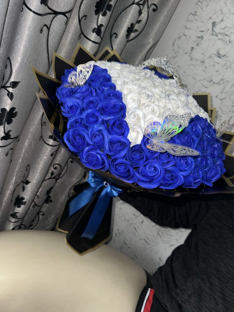 Buchet 119 trandafiri săpun