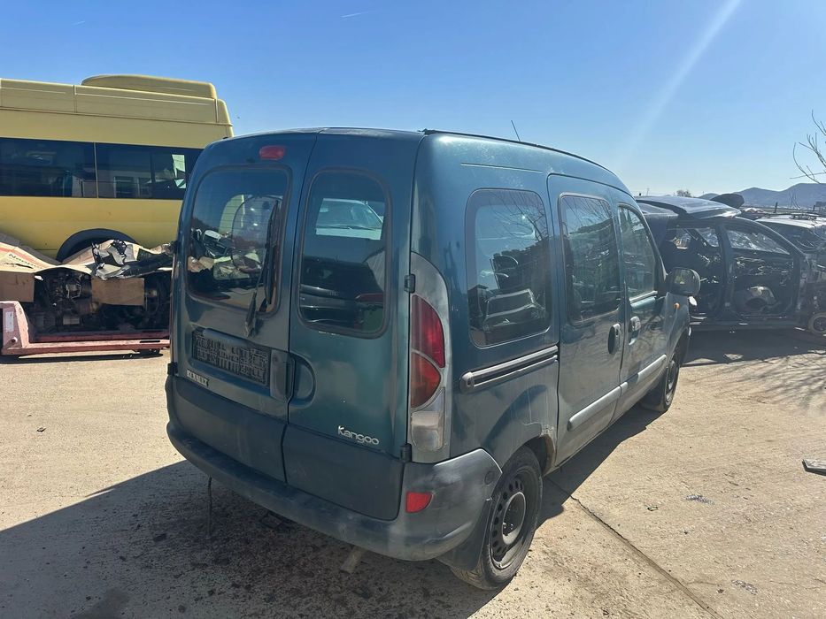 Dezmembrari Renault Kangoo 1.4 benzina 1999