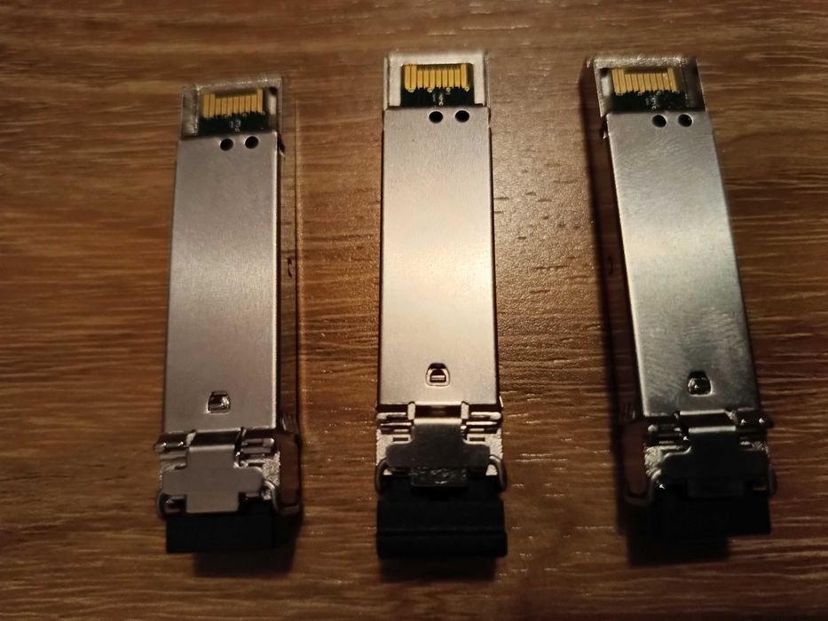 5 Brocade Brocade Finisar 1GE SX SFP 850nm 33210-100.Fibra optica