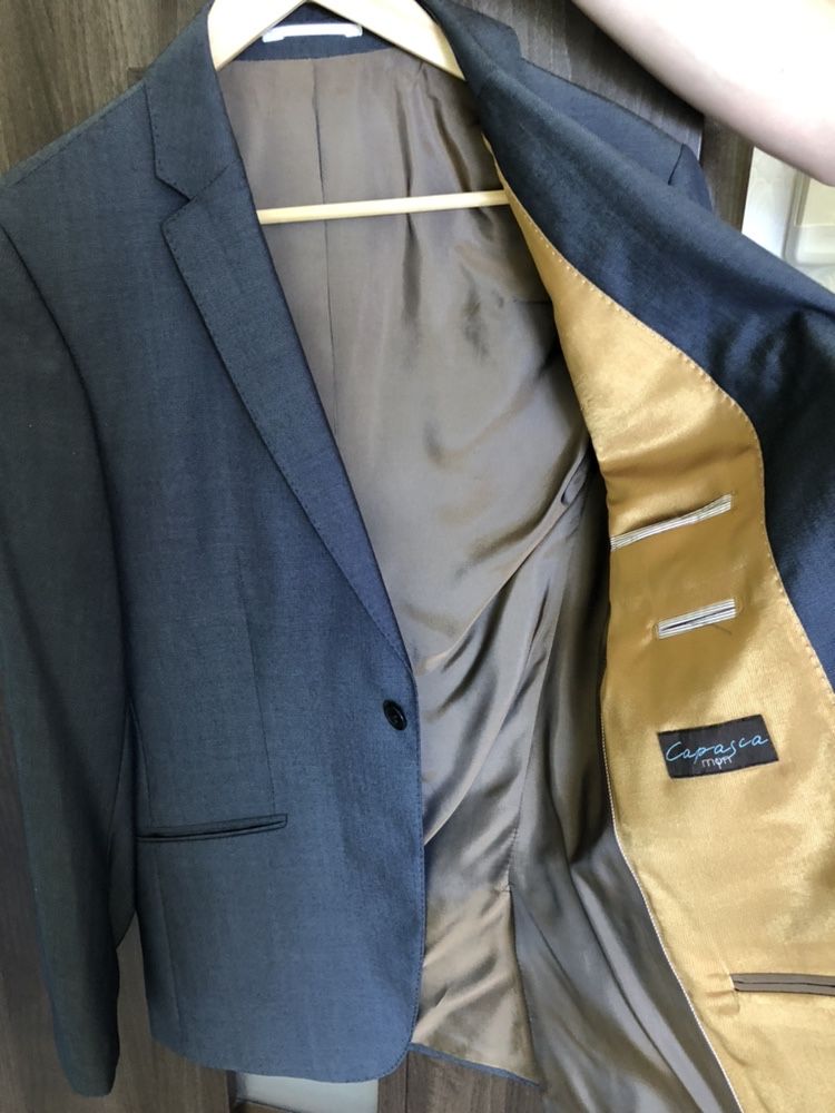 Capasca мъжко спортно - елегантно сако от вълна и коприна