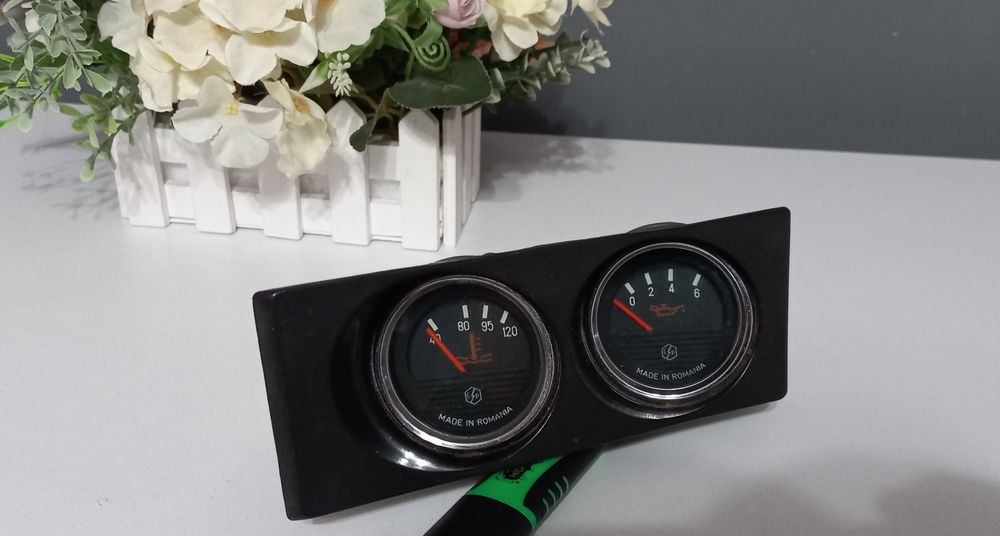 Ceasuri Apă și Ulei. Dacia