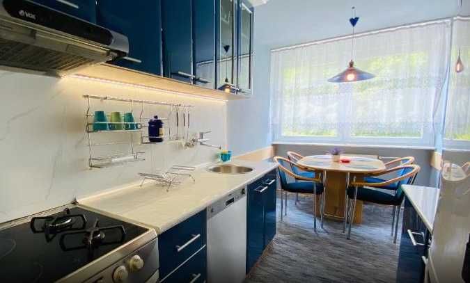 Дава се под наем Тристаен апартамент в Пловдив, Христо Смирненски - 98 кв.м за 300 € - Снимка #3