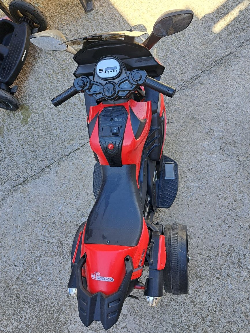 Motocicleta electrica copii