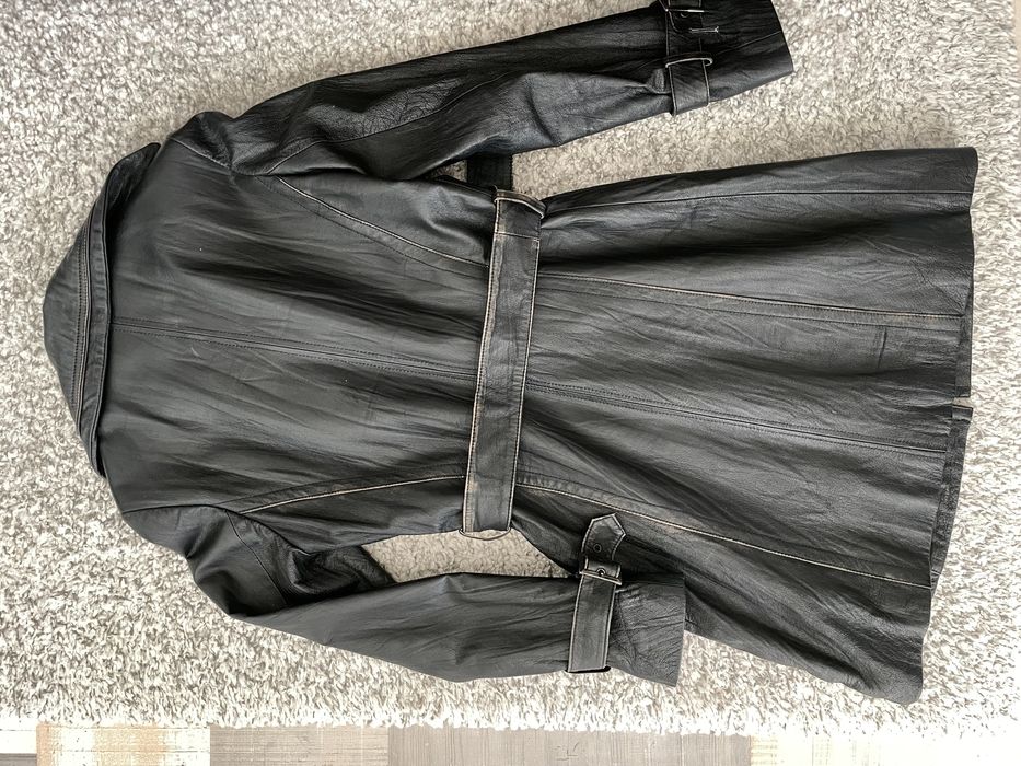 Дълго кожено манто размер С