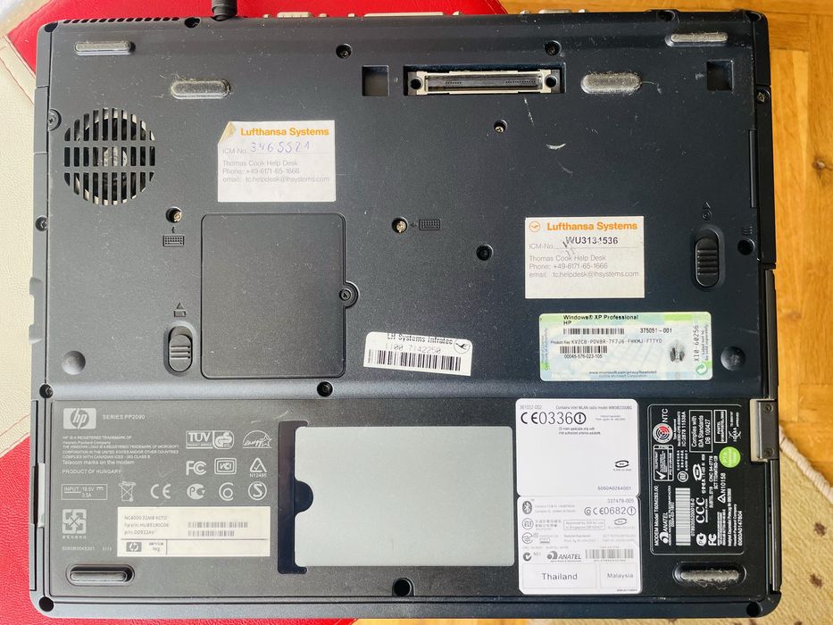 Laptop HP si  ASUS(Lamborghini)