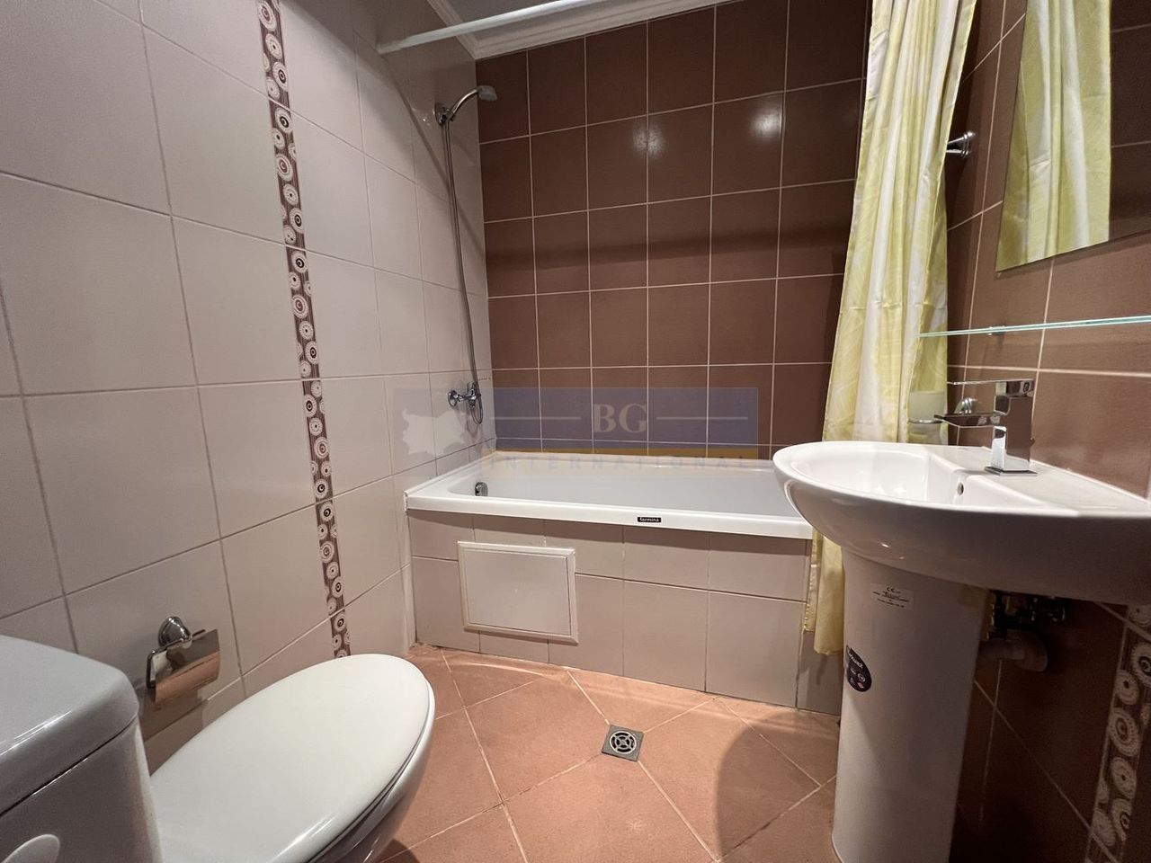 Продава се Тристаен апартамент в Созопол - 109 кв.м за 1285 €/кв.м - Снимка #6