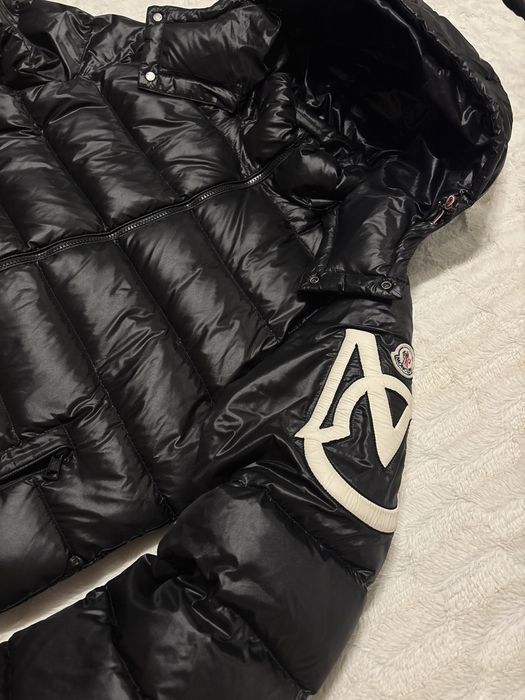 Geaca Moncler Maya