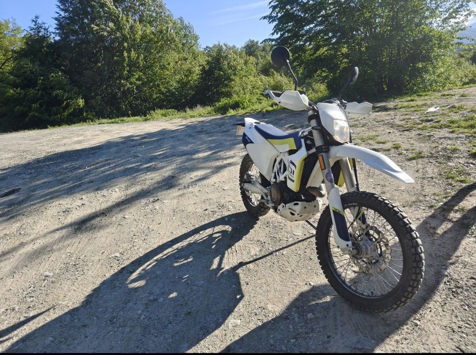 Husqvarna 701 enduro