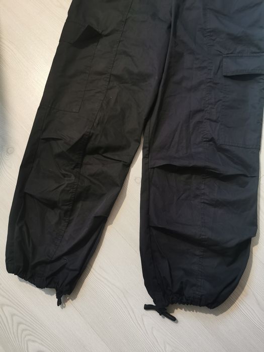 Parachute pants Zara