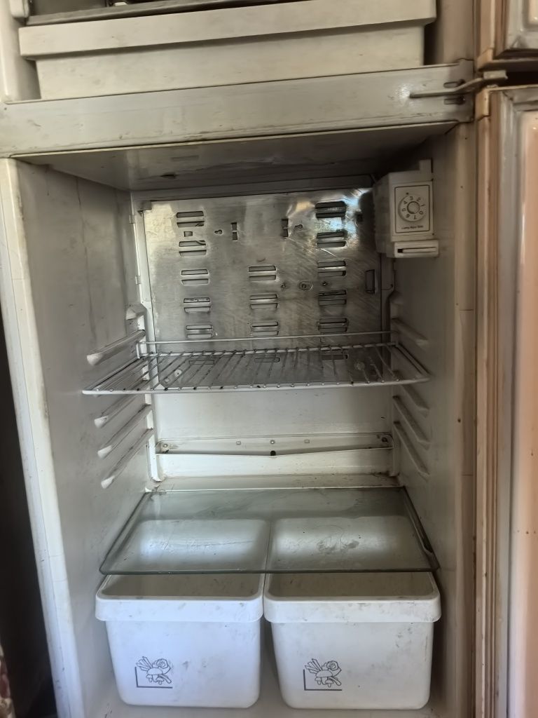 Холодильник Бирюса продам