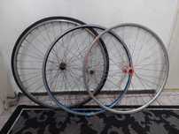 Vând roți de bicicleta  pe 28 de față