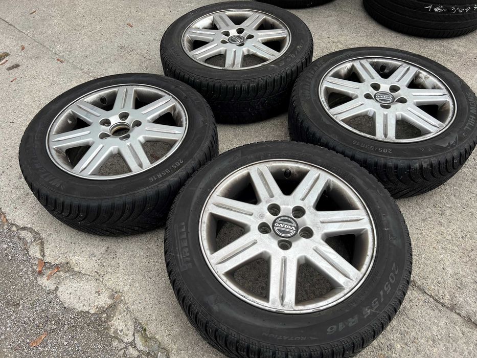 4бр. ОРИГИНАЛНИ алуминиеви джанти 6.5Jx16 ET52.5 5x108 от Волво/Volvo!