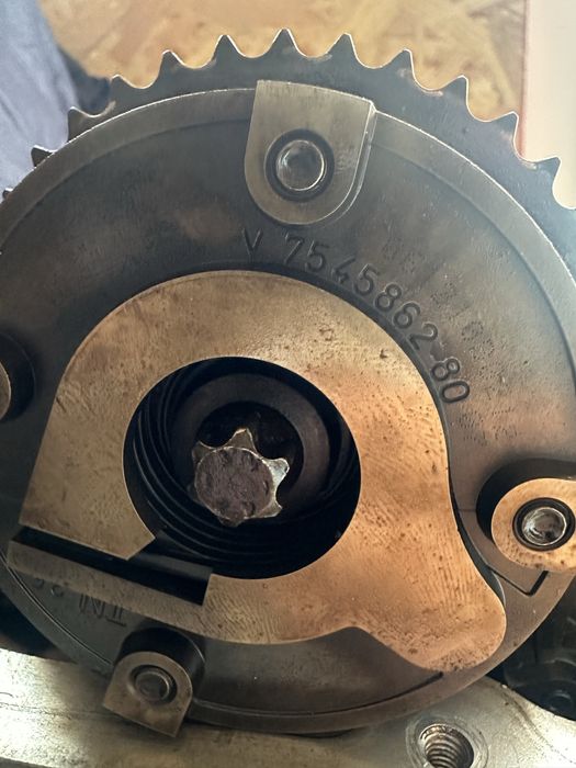 Двигател на части 1.6 vti peugeot