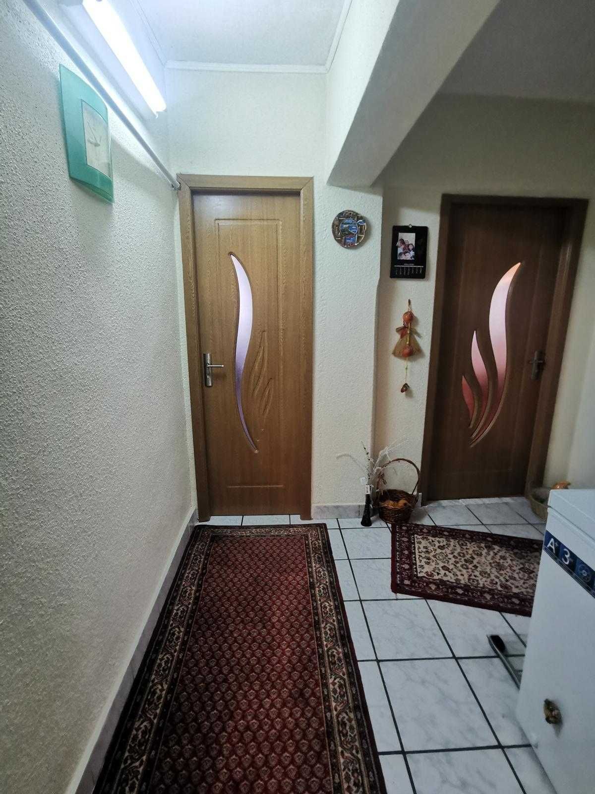 Apartament 3 camere