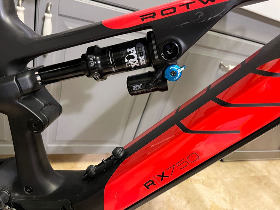 Bicicleta electrica E-bike Rotwild R.X750 PRO 2022 marime M
